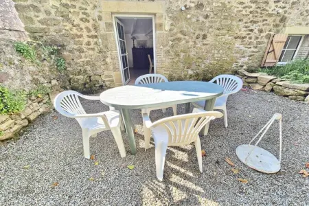 545365, 732-Les écuries du manoir de Menez Bihan - Photo 2