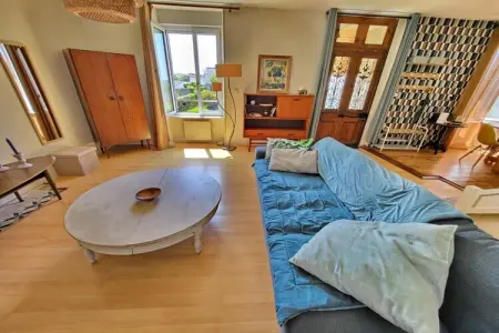 518108, Maison de vacances à Audierne avec terrasse - Photo 2