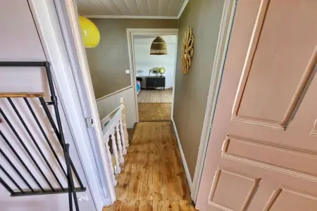 518108, Maison de vacances à Audierne avec terrasse - Photo 11