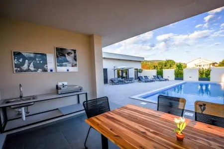 516884, Villa à Imotski avec piscine - Photo 14