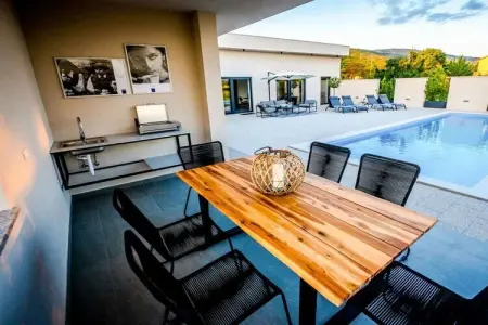 516884, Villa à Imotski avec piscine - Photo 15