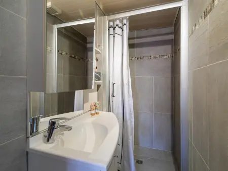 Appartement au cœur du village - 4 pers., Appartement 4 personnes à Le Monêtier les Bains - Photo 9