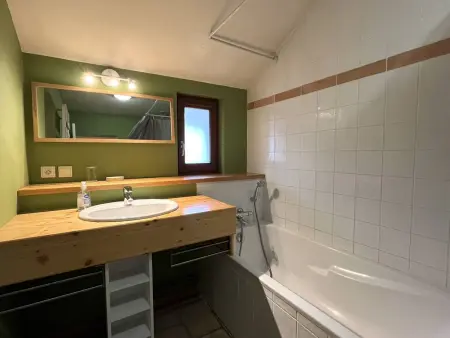 Maison de caractère rénovée au cœur du Vercors - Photo 9
