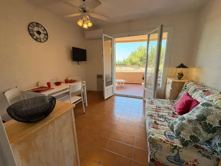 Studio avec clim et terrasse - 3 pers., Appartement 2 personnes à Bandol - Photo 1