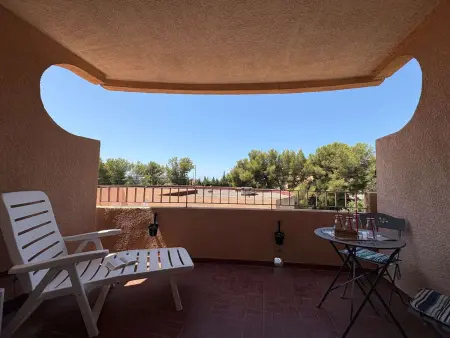 Studio avec clim et terrasse - 3 pers., Appartement 2 personnes à Bandol - Photo 3