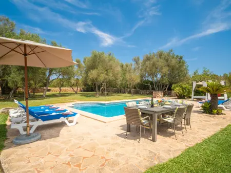 Villa en pierre avec piscine - Calme, Villa 8 personnes à Es Llombards - Photo 2