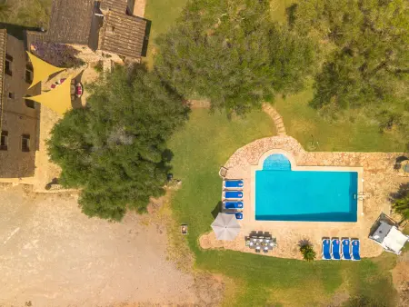 Villa en pierre avec piscine - Calme, Villa 8 personnes à Es Llombards - Photo 13