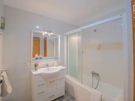 Maison avec piscine privée et clim - 6 pers., Maison 6 personnes à Can Picafort - Photo 13