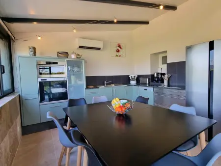 Maison de caractère avec piscine - 12 pers., Gite 12 personnes à MACLAS - Photo 8