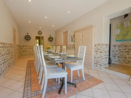 Maison avec piscine - 12 pers., Gite 12 personnes à PRECY SAINT MARTIN - Photo 6