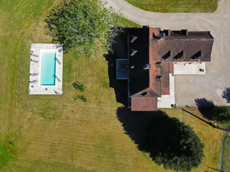 Superbe maison de campagne, piscine et climatisation - Photo 26