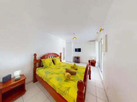 Appartement chaleureux à Les Trois-Îlets, 21 m², balcon - Photo 2