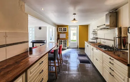 Charmante maison avec piscine, Maison 31 personnes à Saint Simon de Bordes - Photo 7