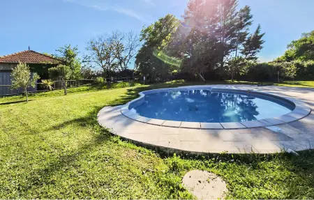 Charmante maison avec piscine, Maison 31 personnes à Saint Simon de Bordes - Photo 8