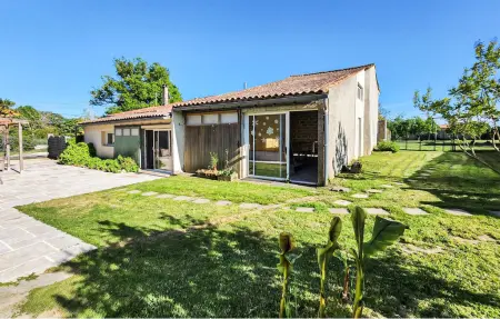 Charmante maison avec piscine, Maison 31 personnes à Saint Simon de Bordes - Photo 9