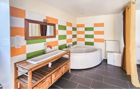 Charmante maison avec piscine, Maison 31 personnes à Saint Simon de Bordes - Photo 27