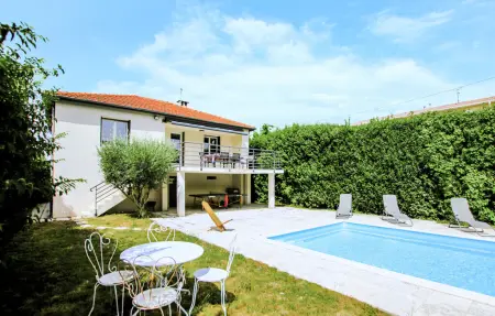 With house, Maison 6 personnes à Montélimar - Photo 8