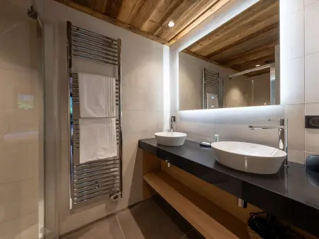 Appartement chic, animaux OK - 8 pers., proche pistes - Photo 8