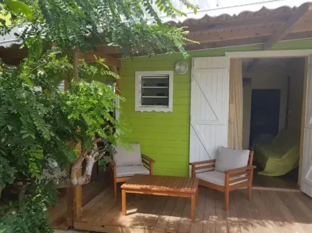 Appartement à Anse-Bertrand – 70 m² avec piscine - Photo 2