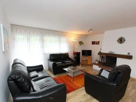 Las Vals B11 Appartement/Fewo, Bad, WC, 3 Schlafräume - Photo 1