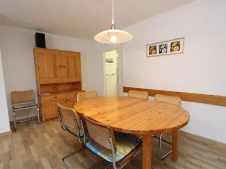 Las Vals B11 Appartement/Fewo, Bad, WC, 3 Schlafräume - Photo 3