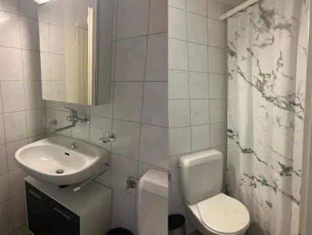 Tgesa Tgampi T20 Appartement/Fewo, Dusche, WC, 2 Schlafräume - Photo 15