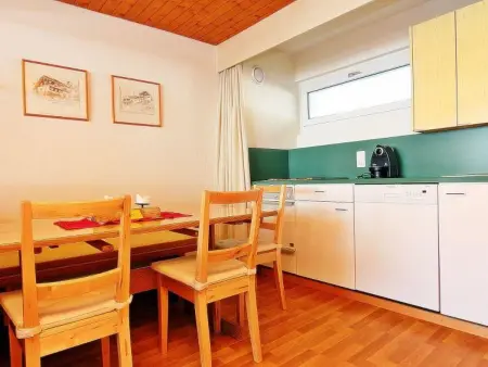 Tgesa Sunnmatt Nr. 13 Appartement/Fewo, Bad, WC, 1 Schlafraum - Photo 5