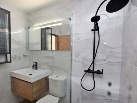 Las Vals A2 Appartement/Fewo, Bad, WC, 2 Schlafräume 3 Zimmerwohnung - 4 Betten - Photo 11