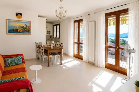 Le Chat Noir, Superbe appartement avec piscine et vue sur le lac - Photo 7