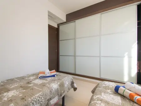 Bungalow moderne avec clim et WiFi - 4 pers., Bungalow 4 personnes à Torrevieja - Photo 15