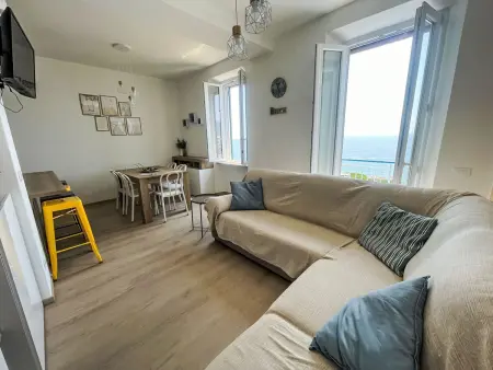 Horizon House, Appartement 5 personnes à Alassio - Photo 1
