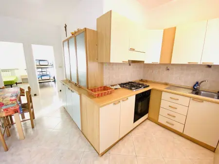 Moderne Villa mit Terrasse, Grill, Privatgarten, Maison 4 personnes à Comacchio - Photo 11