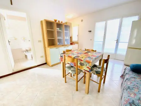 Moderne Villa mit Terrasse, Grill, Privatgarten, Maison 4 personnes à Comacchio - Photo 13