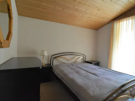 Tgesa Zundregn Appartement/Fewo, Bad, WC, 3 Schlafräume - Photo 8