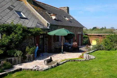 225515, Appartement de vacances à Yvias avec barbecue - Photo 7