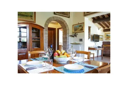 313601, Villa à Riparbella avec piscine - Photo 25