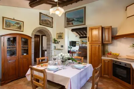 313601, Villa à Riparbella avec piscine - Photo 34