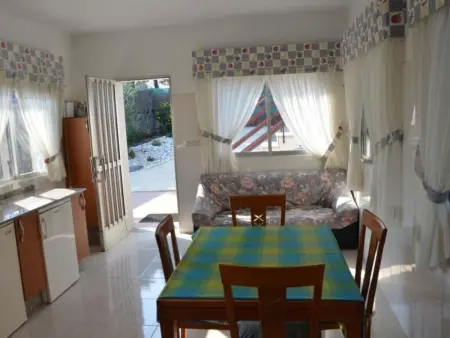 Sehr helle Villa in Strandnähe mit großem Garten und überdachter Terrasse - Photo 23