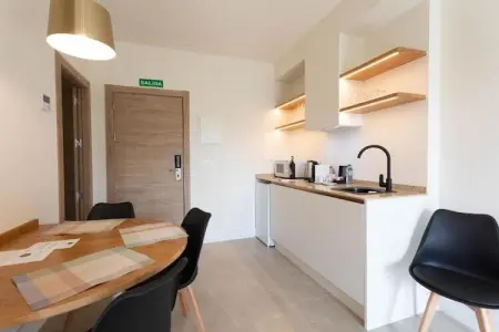Apartamento premium  con jacuzzy, Appartement de standing avec jacuzzi - Photo 9