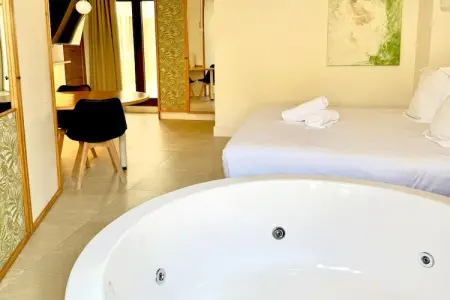 Apartamento Mercado cuadruple con Jacuzzy, Appartement quadruple avec jacuzzi - Photo 18
