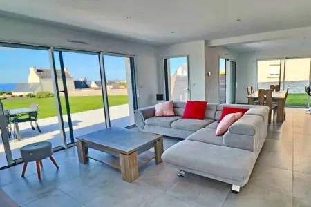 341805, Maison de vacances à Plouhinec avec terrasse - Photo 4