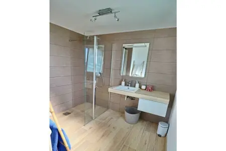 341805, Maison de vacances à Plouhinec avec terrasse - Photo 12