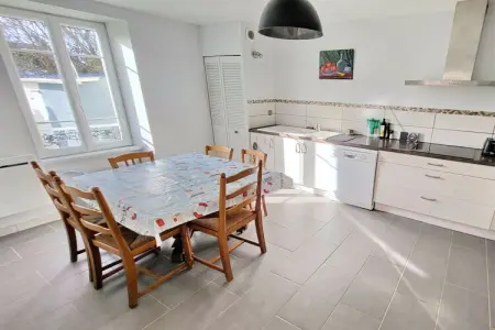 487232, Maison de vacances à Plouhinec avec parking - Photo 7