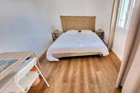 487232, Maison de vacances à Plouhinec avec parking - Photo 15