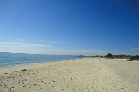 487232, Maison de vacances à Plouhinec avec parking - Photo 24