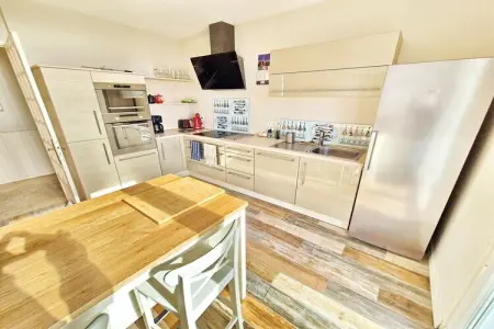 589635, Maison de vacances à Plouhinec avec terrasse - Photo 11