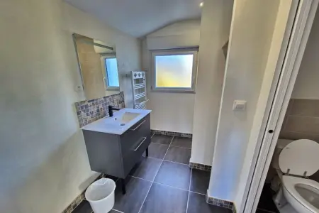 589635, Maison de vacances à Plouhinec avec terrasse - Photo 17