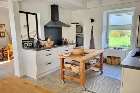 545364, Maison de vacances à Plouhinec avec terrasse - Photo 12