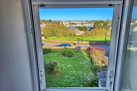 451973, Maison de vacances à Plouhinec avec parking - Photo 24