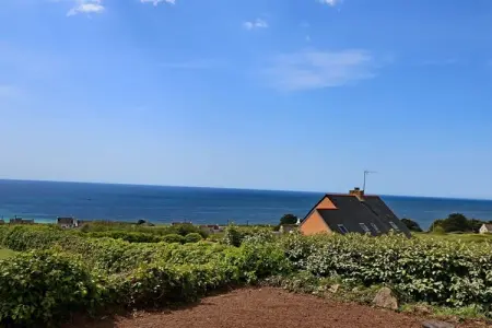 440618, Maison de vacances à Plouhinec avec terrasse - Photo 7